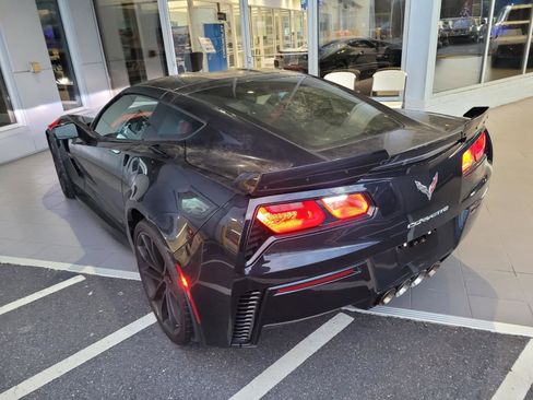 Used 2018 Chevrolet Corvette Grand Sport image 7