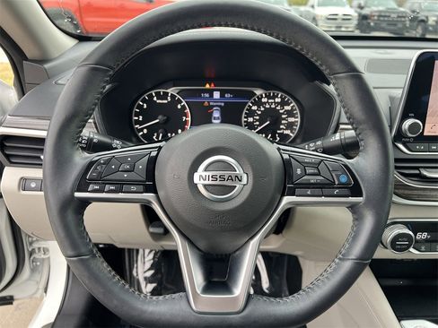 Certified 2020 Nissan Altima 2.5 SL image 10