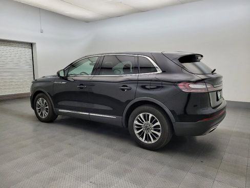 Used 2019 Lincoln Nautilus Select AWD/4WD image 3