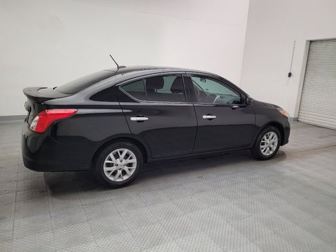 Used 2019 Nissan Versa SV w/ SV Special Edition Package FWD image 10