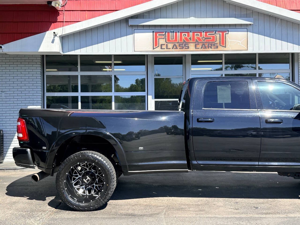 Used 2021 RAM 3500 Laramie AWD/4WD image 11