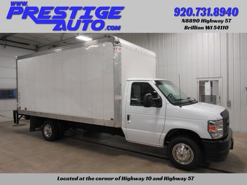 Used 2024 Ford E-350 and Econoline 350 Super Duty w/ Power Windows & Locks Group image 4