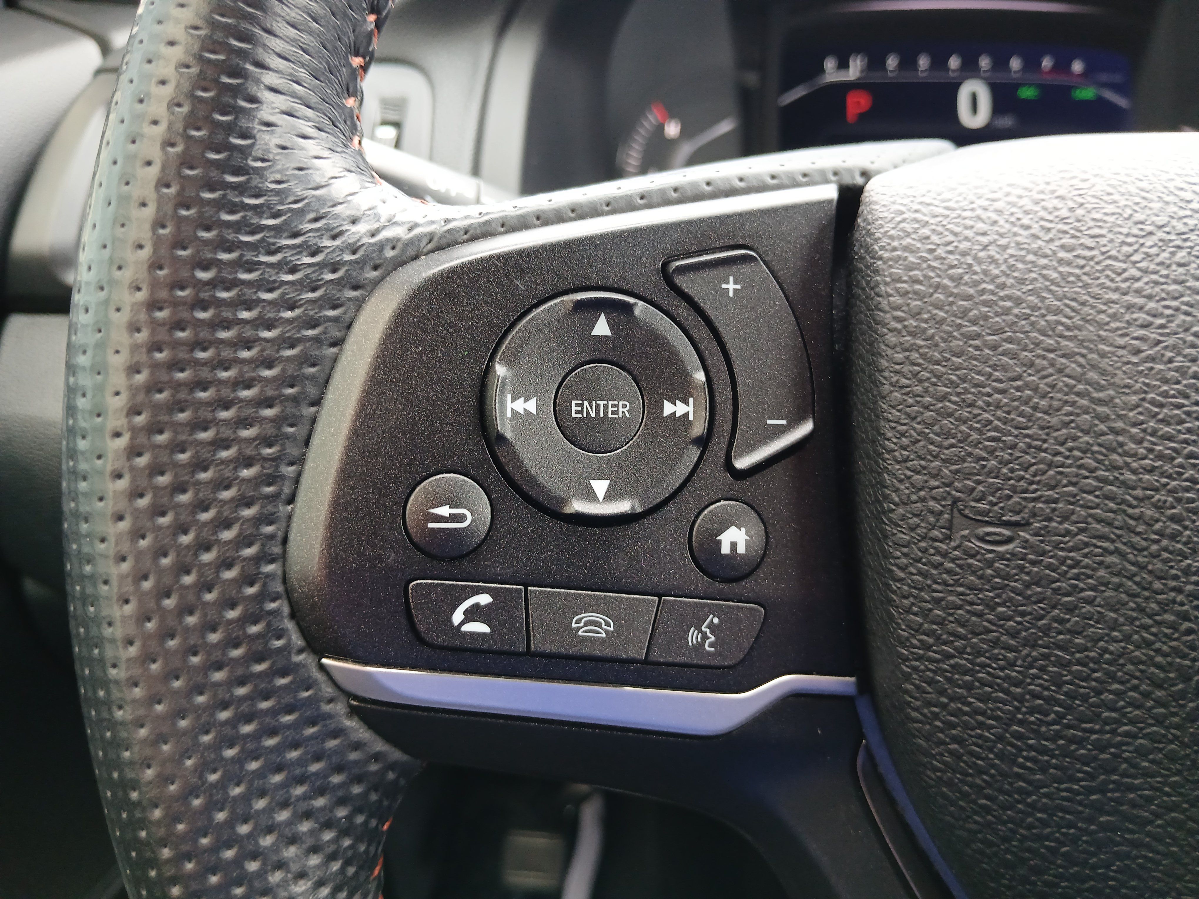 Used 2023 Honda Passport TrailSport image 11