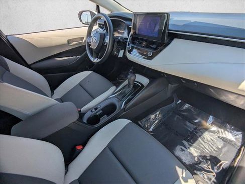 Used 2024 Toyota Corolla LE FWD image 20
