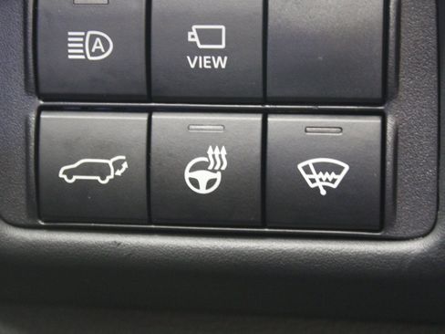 Used 2022 Toyota Highlander Limited image 44