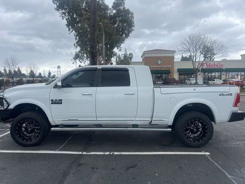 Used 2016 RAM 3500 Laramie Longhorn image 10