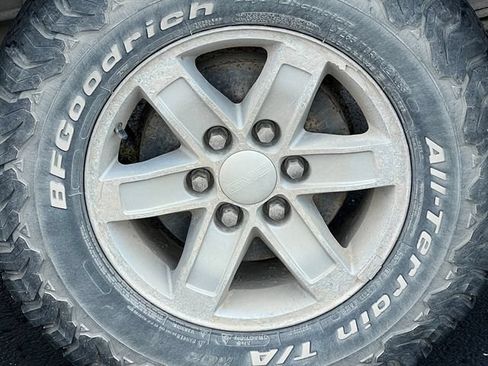 Used 2012 GMC Sierra 1500 SLE w/ Power Tech Package AWD/4WD image 15