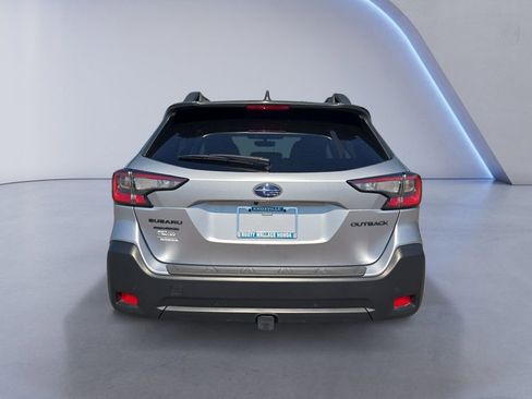 Used 2025 Subaru Outback Onyx Edition w/ Popular Package #2 AWD/4WD image 4