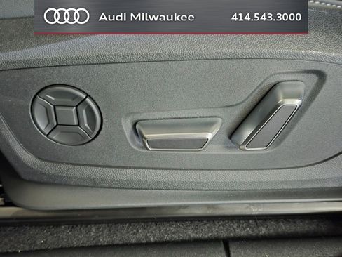 New 2026 Audi Q3 quattro 2.0T AWD/4WD image 18