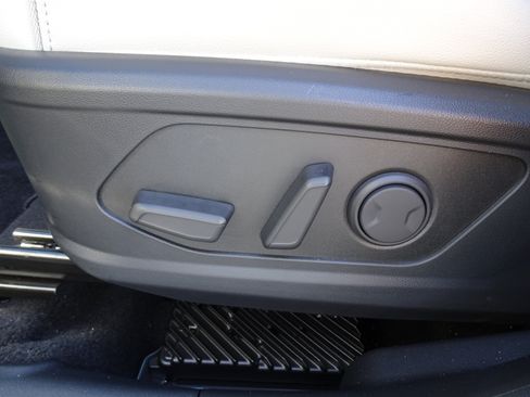 New 2026 Hyundai Tucson Limited AWD/4WD image 11