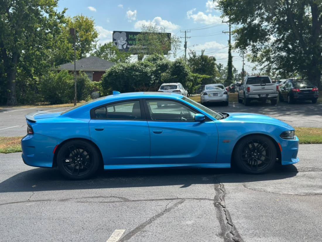 Used 2019 Dodge Charger Scat Pack w/ Dynamics Package RWD image 5
