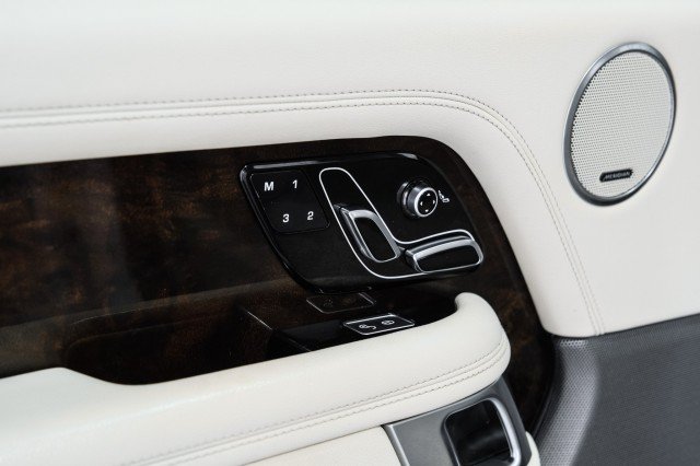 Used 2020 Land Rover Range Rover AWD/4WD image 44