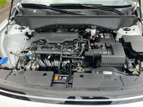 Used 2025 Hyundai Kona SEL AWD/4WD image 33