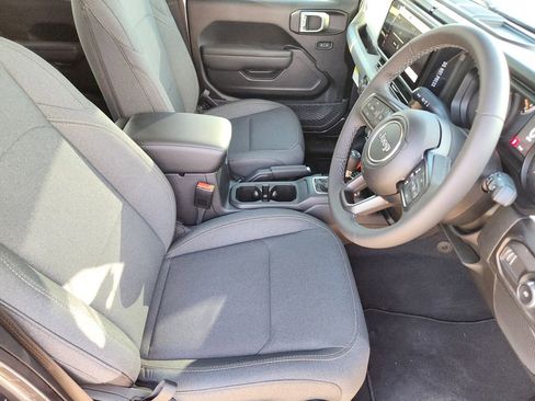 New 2026 Jeep Wrangler Unlimited Sport image 8