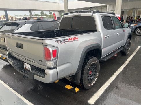 Used 2021 Toyota Tacoma TRD Off-Road AWD/4WD image 7