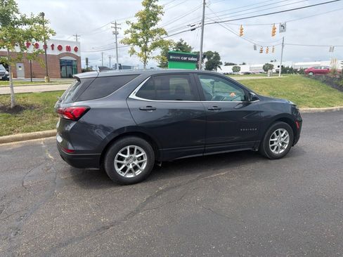 Used 2023 Chevrolet Equinox LT FWD image 13