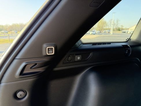 New 2026 Jeep Grand Cherokee Altitude AWD/4WD image 10