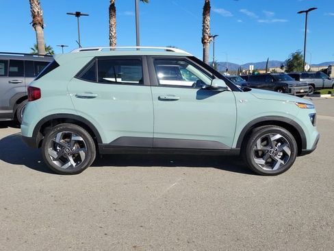 New 2026 Hyundai Venue SEL image 24