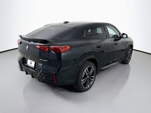 New 2026 BMW X2 xDrive28i w/ Technology Package AWD/4WD image 7
