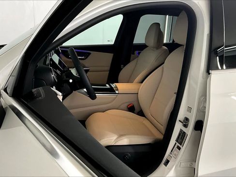 New 2026 Mercedes-Benz GLC 300 GLC 300 image 13