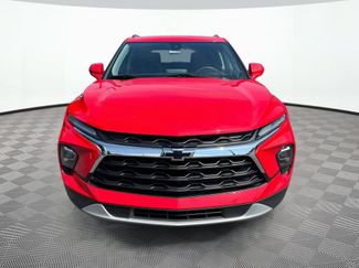 Used 2023 Chevrolet Blazer LT w/ Convenience Package FWD video 2