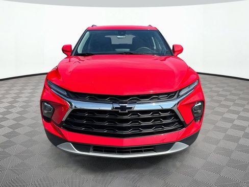 Used 2023 Chevrolet Blazer LT w/ Convenience Package FWD image 2