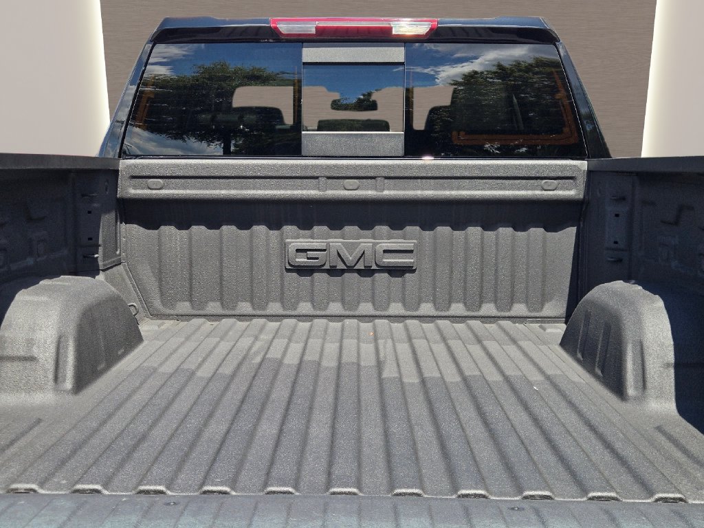 Used 2024 GMC Sierra 1500 SLT AWD/4WD image 12