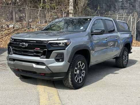 Used 2023 Chevrolet Colorado Z71 w/ Advanced Trailering Package image 7