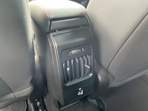 Used 2024 Dodge Hornet R/T w/ Tech Pack w/o Parking image 15