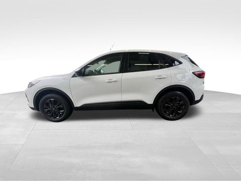 Used 2025 Ford Escape Active w/ Tech Pack #1 image 9