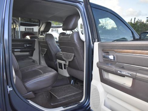 Used 2015 RAM 1500 Laramie Longhorn w/ Convenience Group image 21
