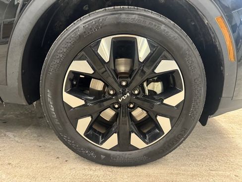 Certified 2023 Kia Sportage X-Line image 14