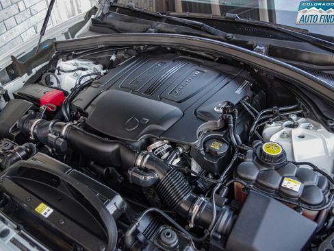 Used 2017 Jaguar F-PACE S image 27