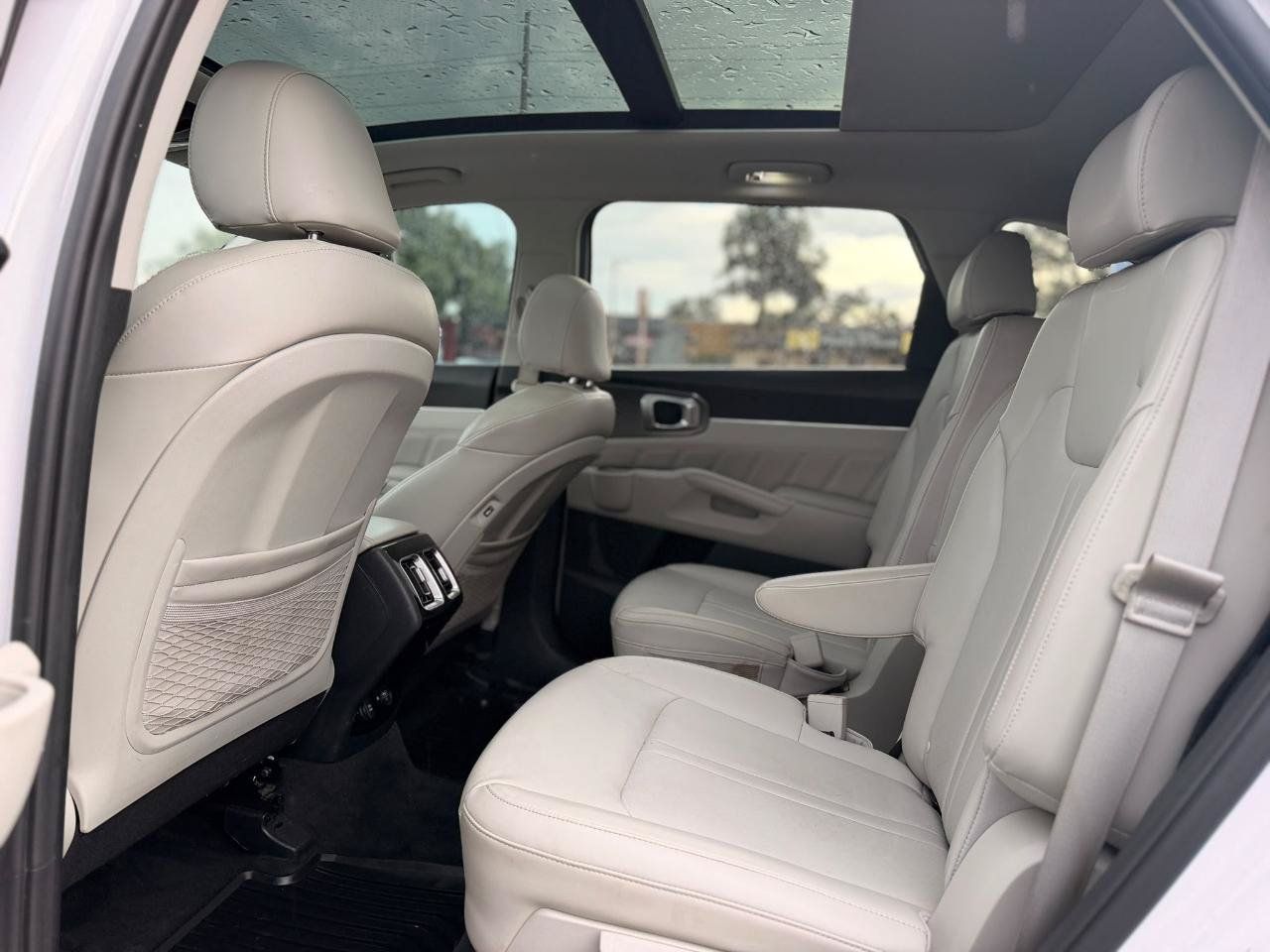 Used 2021 Kia Sorento SX FWD image 17