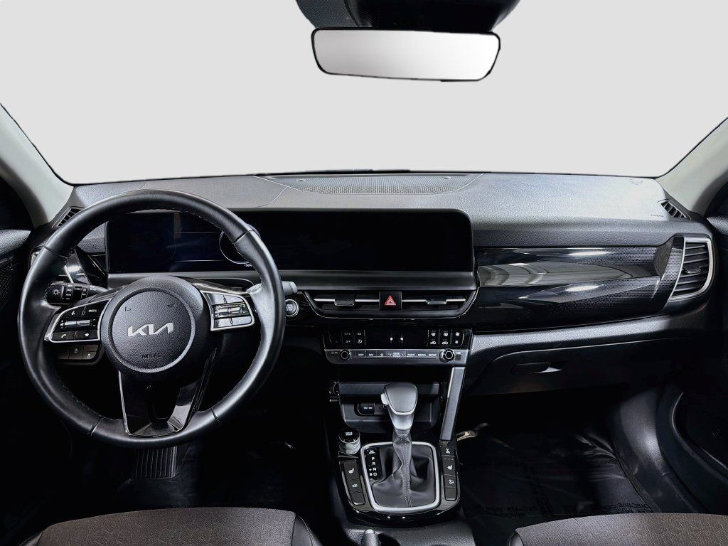 Used 2024 Kia Seltos S AWD/4WD image 23