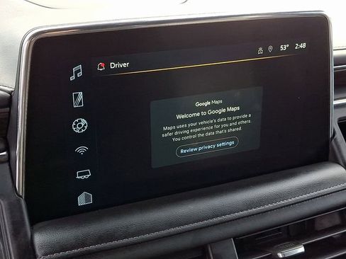 Used 2022 Chevrolet Suburban LT image 17