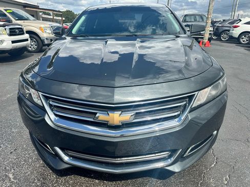Used 2019 Chevrolet Impala LT image 3