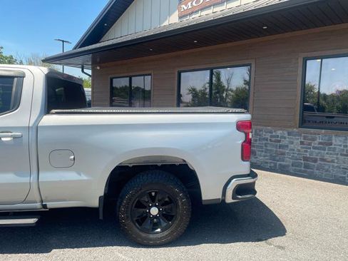 Used 2019 Chevrolet Silverado 1500 LT w/ All-Star Edition RWD image 3
