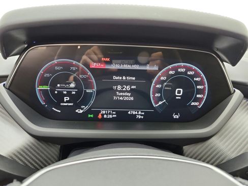 Used 2023 Audi e-tron GT Premium Plus w/ Performance Package AWD/4WD image 10