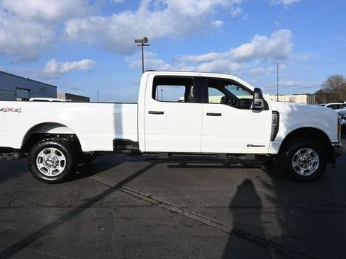 Used 2025 Ford F350 XLT image 8