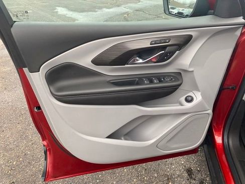 Certified 2023 GMC Terrain SLT w/ Tech Package image 18