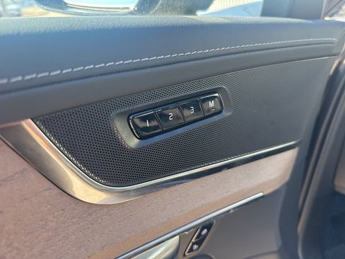 Used 2025 Volvo XC90 B5 Core w/ Climate Package image 14