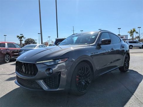 Used 2019 Maserati Levante GranSport image 8