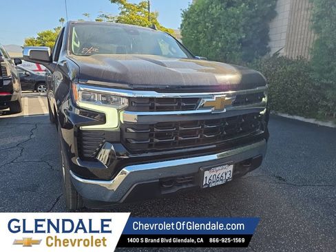 Certified 2024 Chevrolet Silverado 1500 LT AWD/4WD image 8