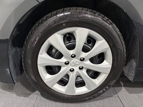 Used 2024 Toyota Corolla LE FWD image 22