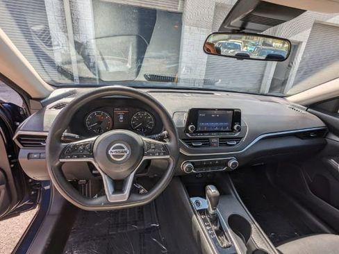 Used 2022 Nissan Altima 2.5 S image 21