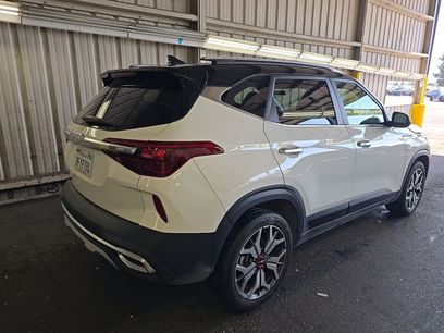 Used 2023 Kia Seltos SX