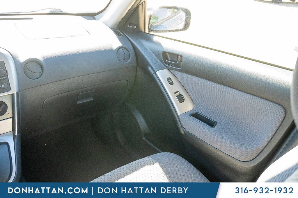 Used 2008 Toyota Matrix w/ PWR Pkg FWD image 7
