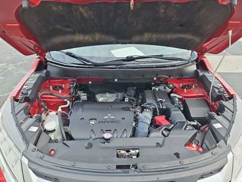 Used 2020 Mitsubishi Outlander Sport ES image 30