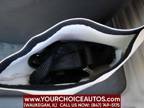 Used 2010 Chrysler Town & Country Touring image 14